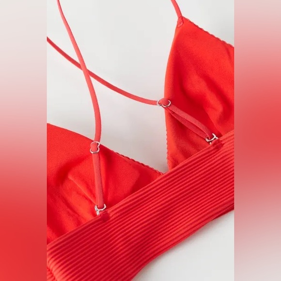 H&M Red Ribbed Bikini Set, size US 4, EUC - Picture 4 of 16